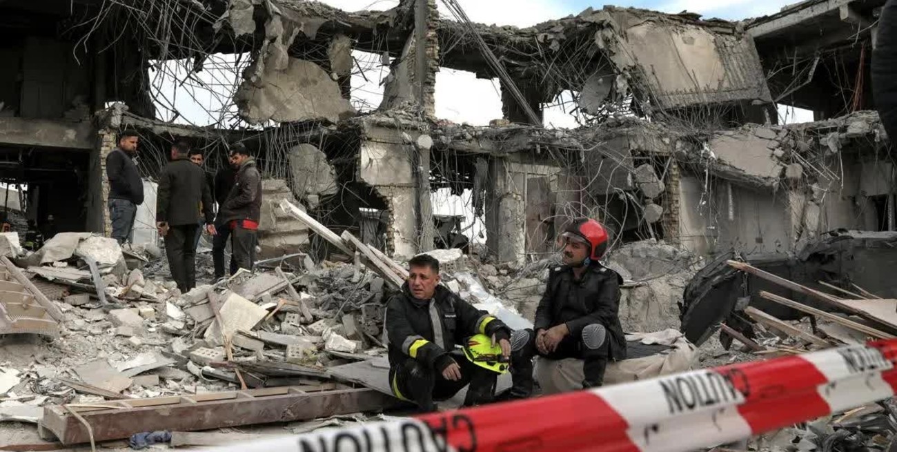 Pakistán bombardeó objetivos "terroristas" en Irán tras ataques ordenados por Teherán