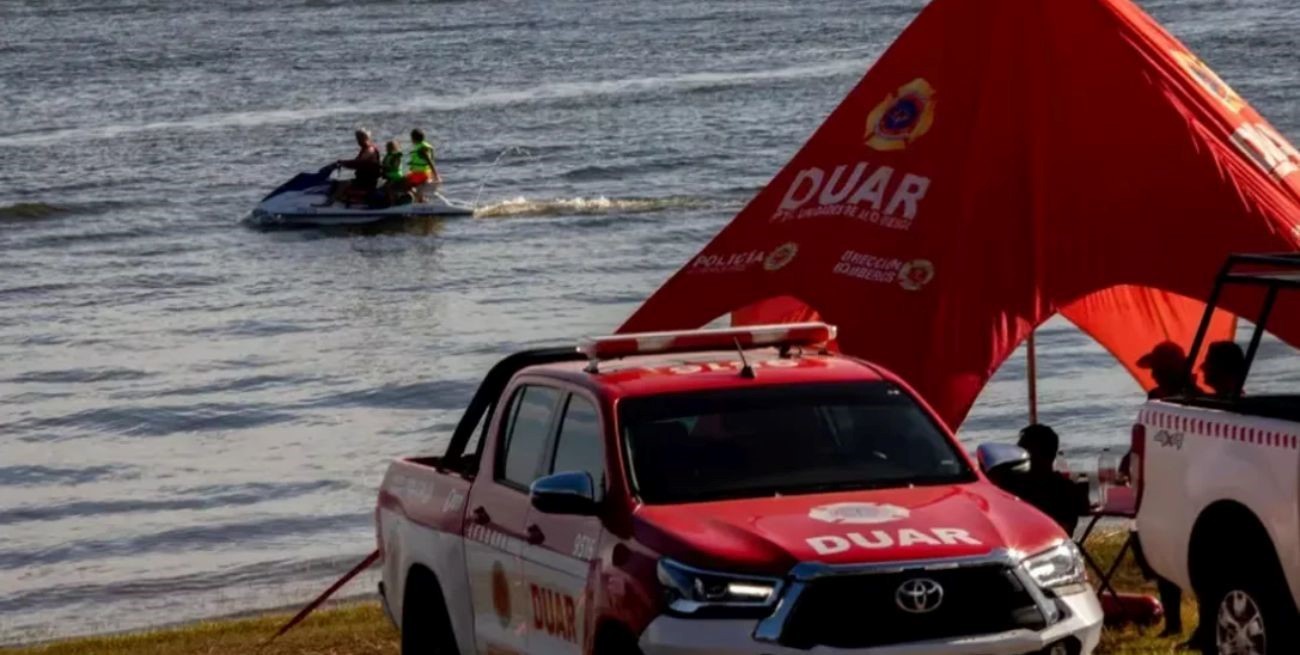 Un hombre cayó de una moto de agua y es intensamente buscado en Córdoba
