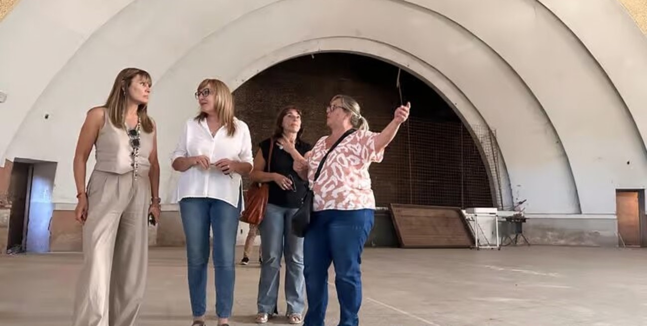 La ministra Rueda en Elortondo: respaldo del gobierno a un referente cultural en General López