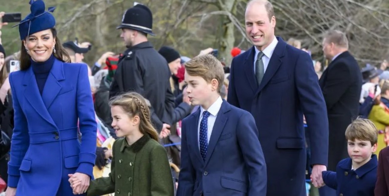 Desde el hospital, Kate Middleton "mantiene el contacto con sus hijos por videollamada"