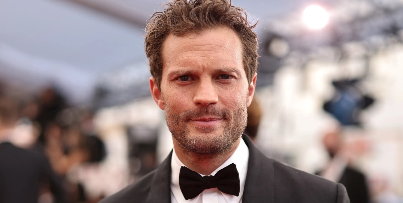 Jamie Dornan casi sufre un ataque cardíaco por la picadura de una oruga venenosa