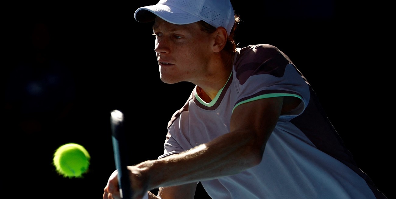 Sinner hace historia: eliminó a Djokovic del Abierto de Australia