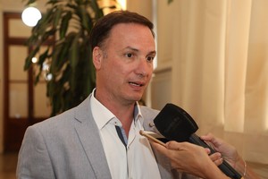 Enrico a cargo de una unidad para atender las demandas de municipios y comunas.