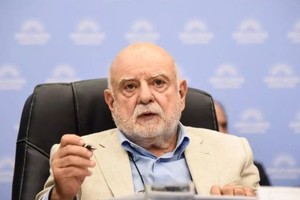 Rodolfo Barra tacha de "inhumana" la ley que despenaliza la IVE.