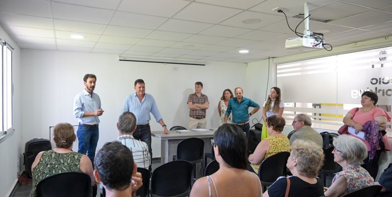 Familias de barrio Fonavi 1º de Julio firmaron las escrituras de sus viviendas