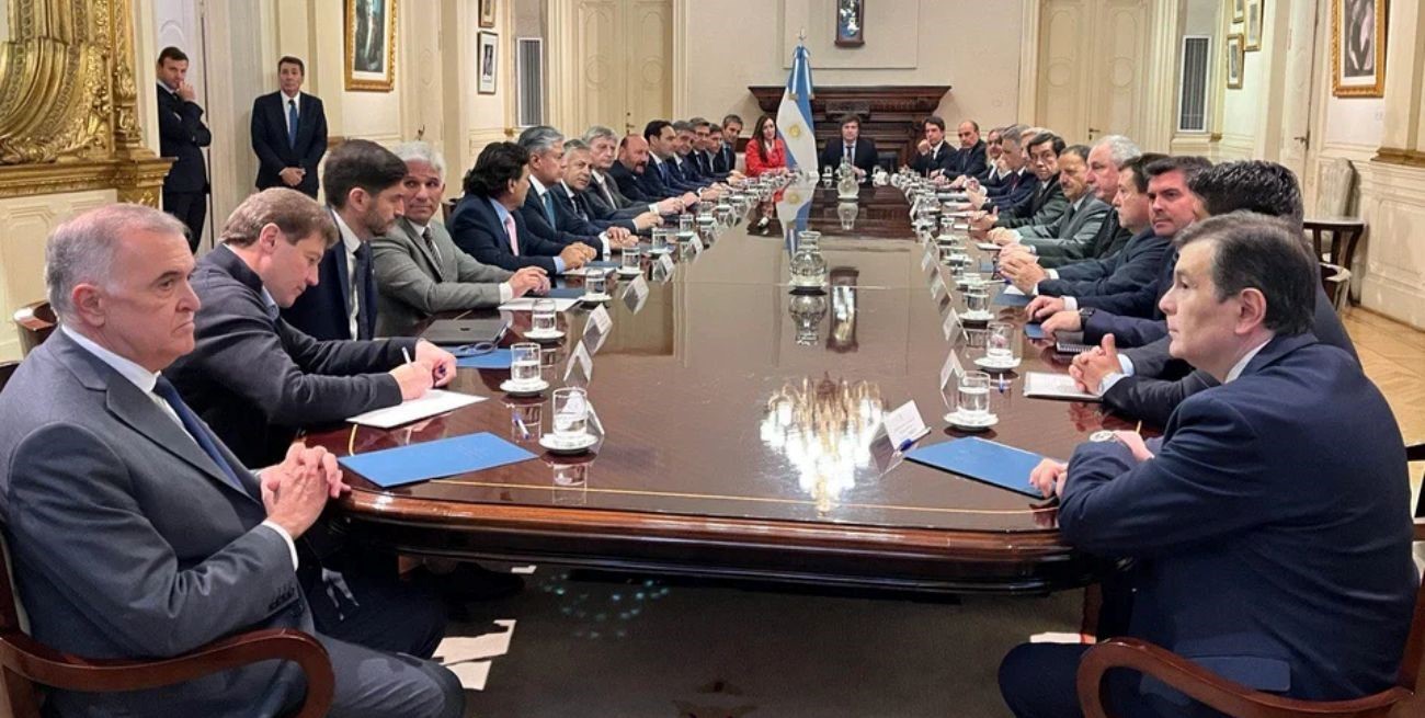 Gobernadores se reúnen en el CFI en busca de una postura común