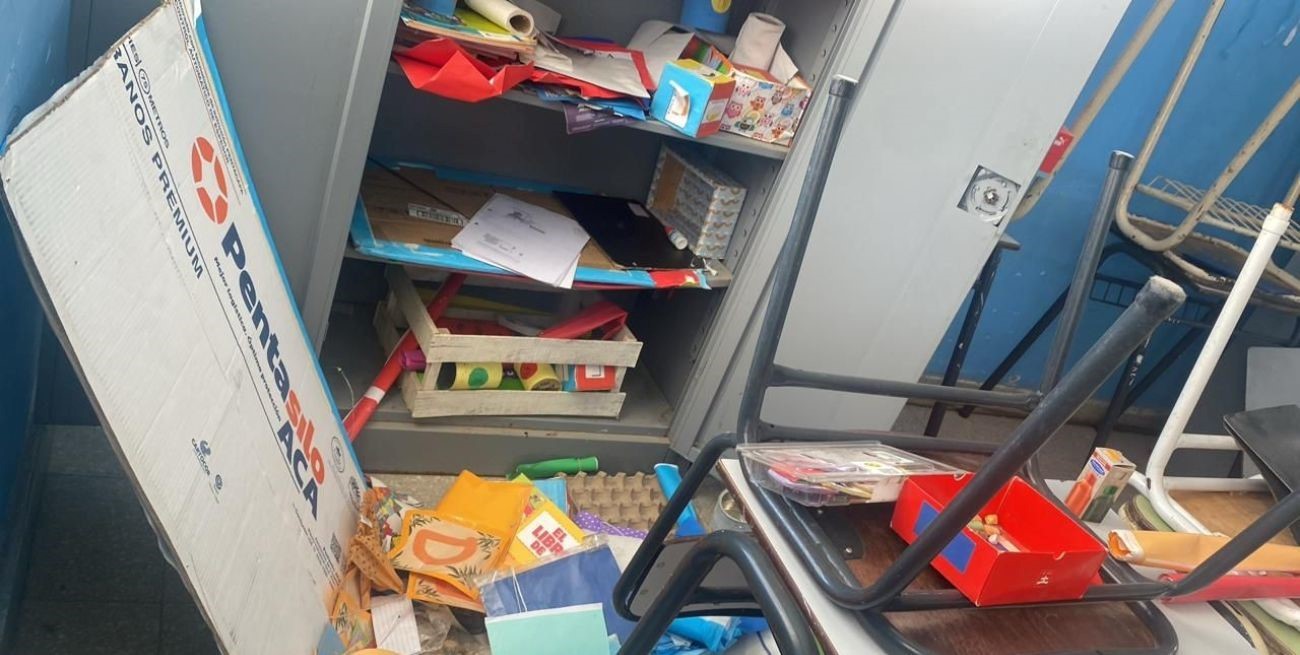 Una escuela de Santa Fe podría no iniciar las clases por los constantes robos y destrozos 