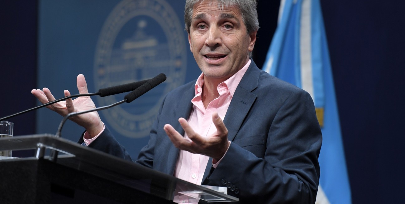 Caputo confirmó bono de 70 mil pesos a jubilados e inflación menor a 15 % en febrero