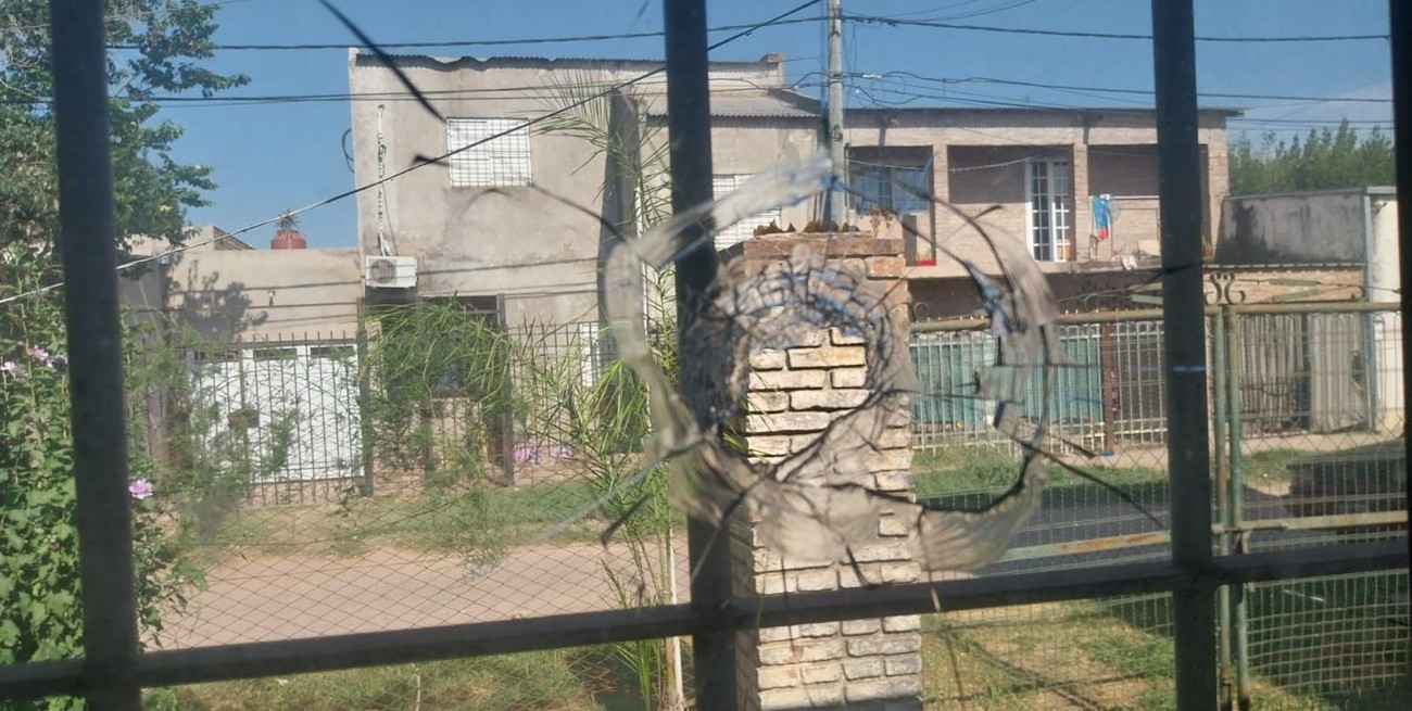 Santa Fe: balearon la casa de un vecinalista que había denunciado hechos de inseguridad