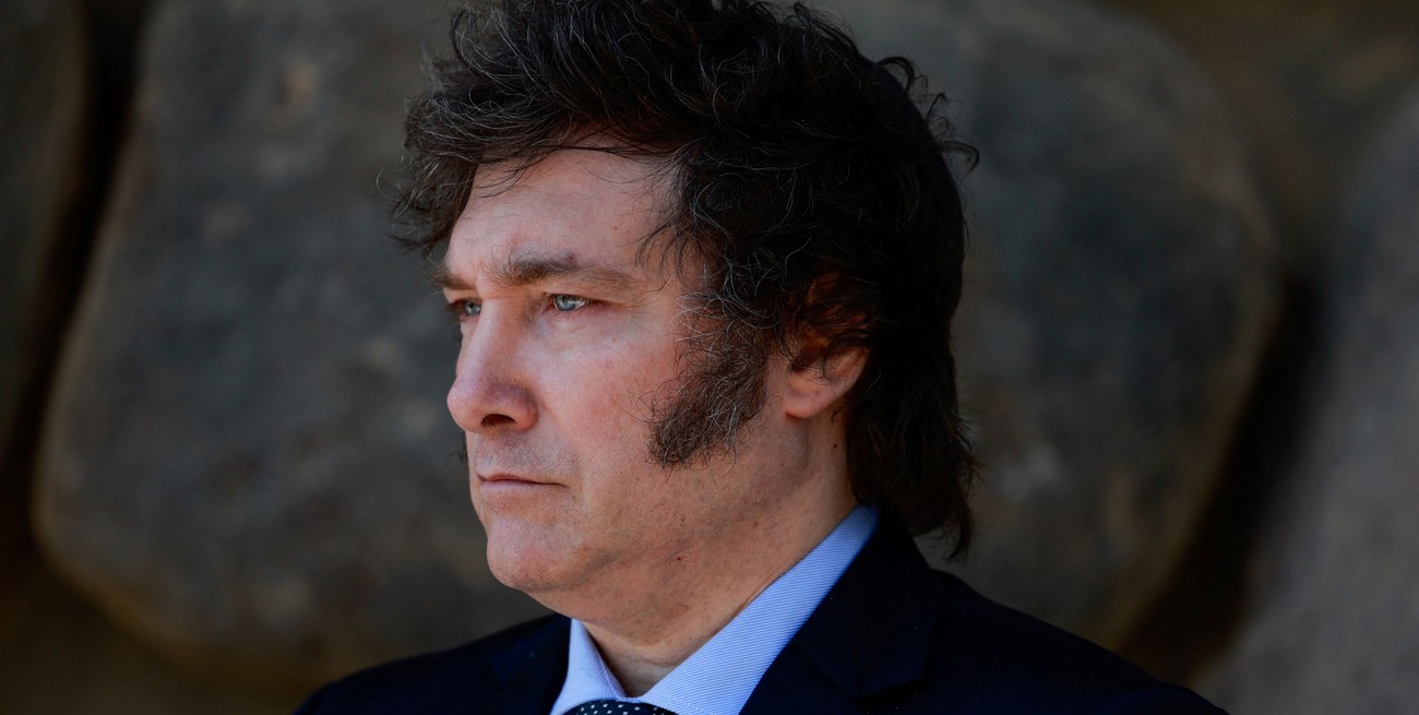 Milei fue a fondo y publicó una lista de "leales y traidores" que "usaron el discurso del cambio para rapiñar banca"