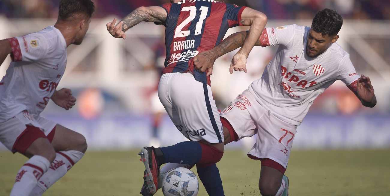 Unión recibe a Newell's que llega invicto y como líder de la zona B