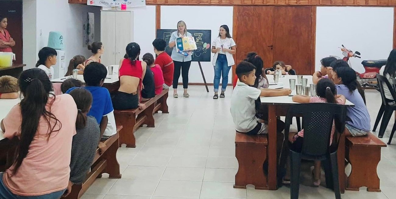 El proyecto "Sonrisas Brillantes" da sus primeros pasos en Pilar