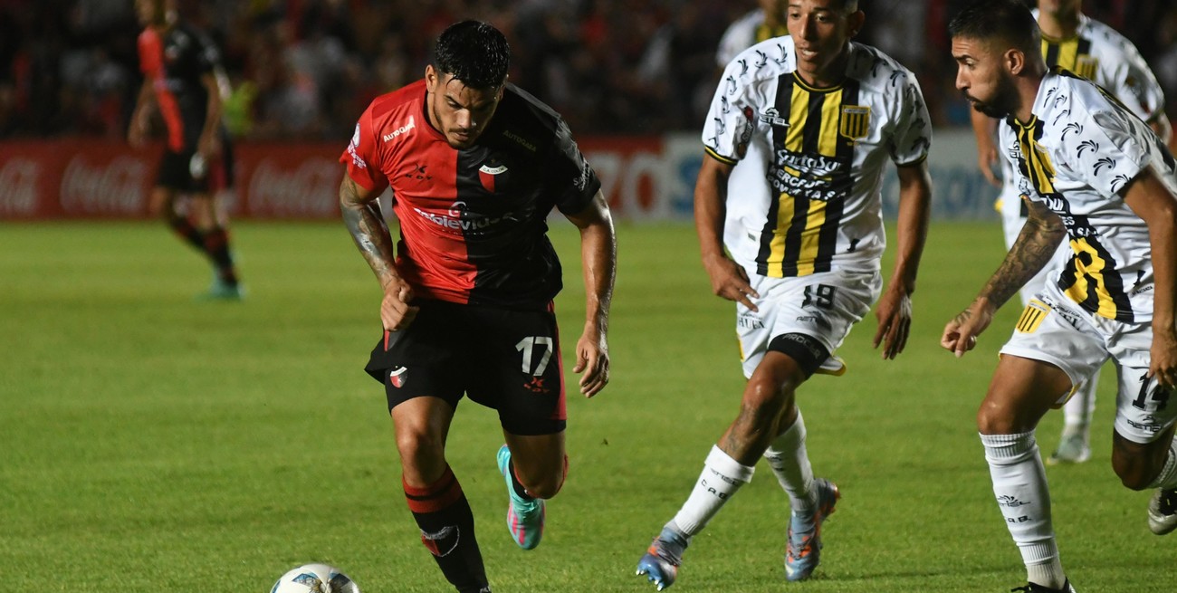 Delfino y ese lindo "problema" de resolver sobre lo que está bien