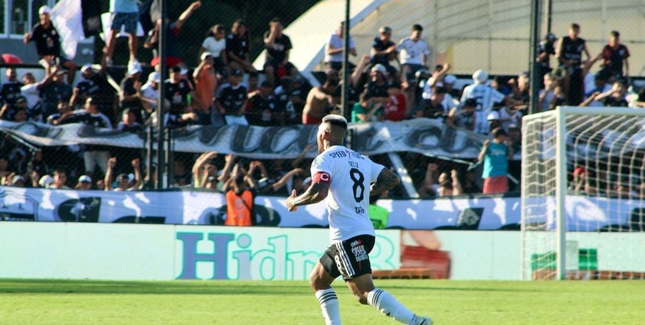 Riestra venció a Atlético Tucumán y logró su primer triunfo en la primera división