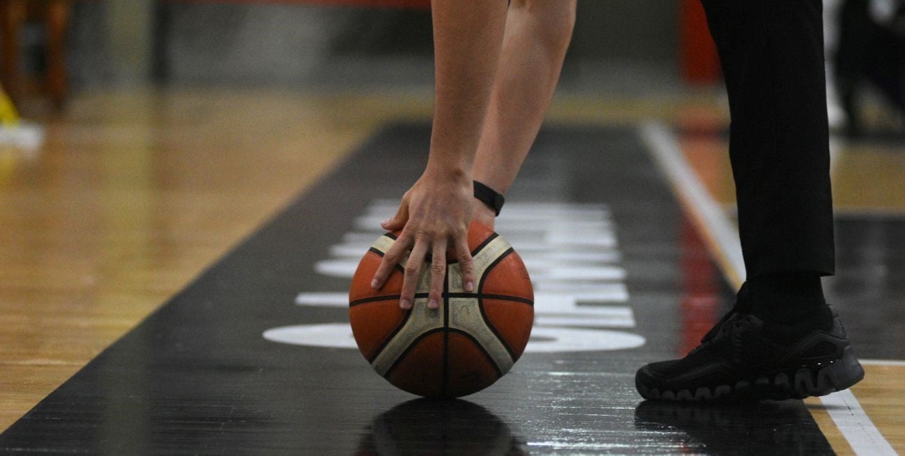 Imputaron al presidente de la Asociación Santafesina de Básquet por robar una billetera en un partido