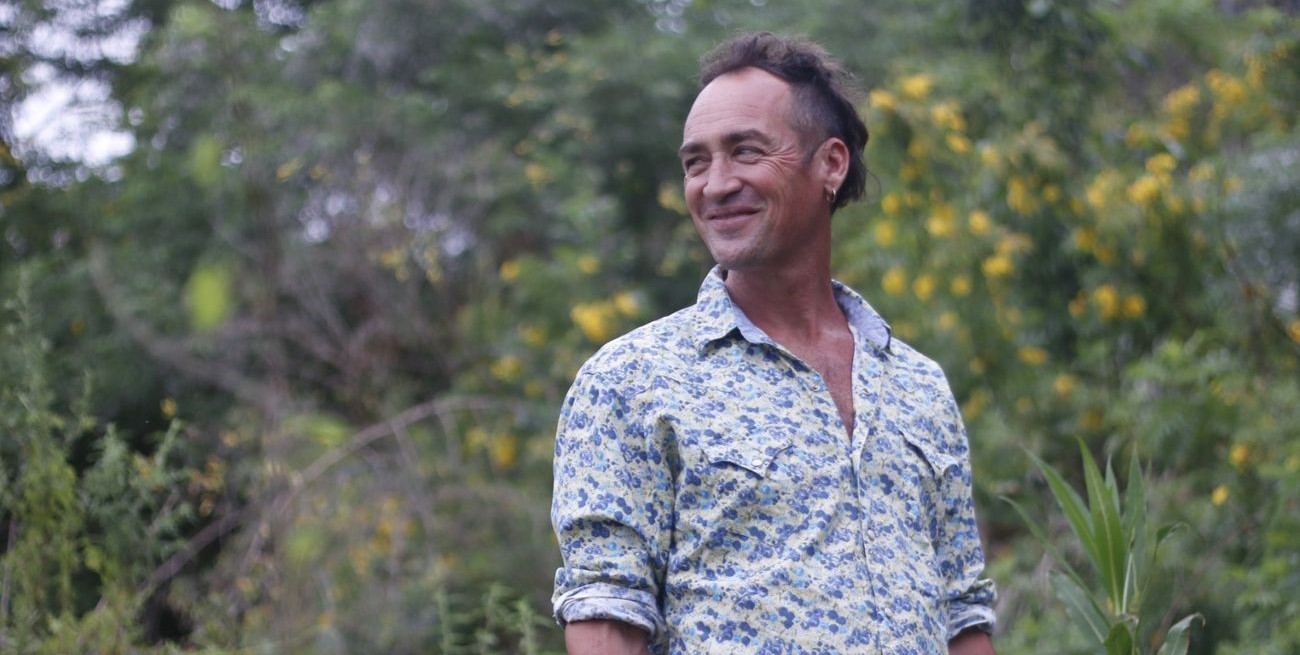 Entre versos y paisajes litoraleños: presentan "Ese fuego enorme"