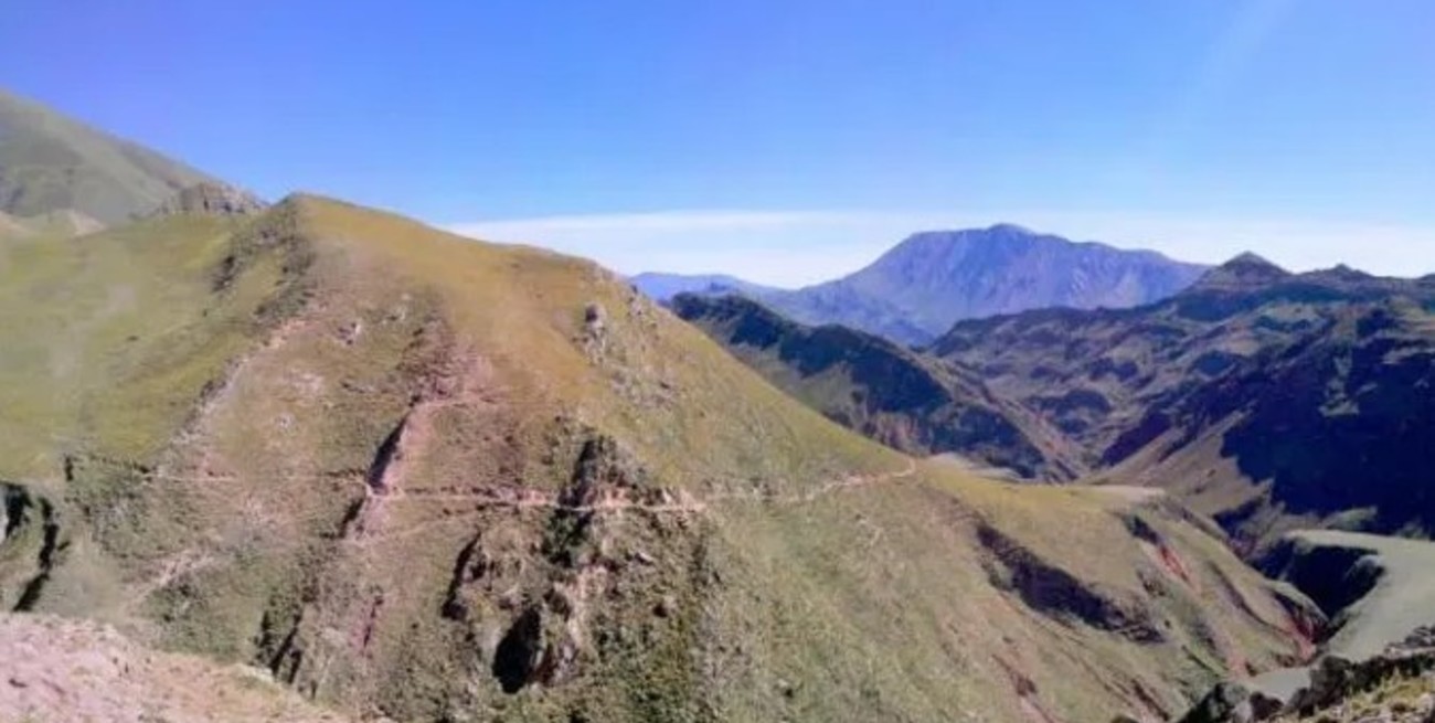 Hallaron restos óseos humanos en un cerro salteño