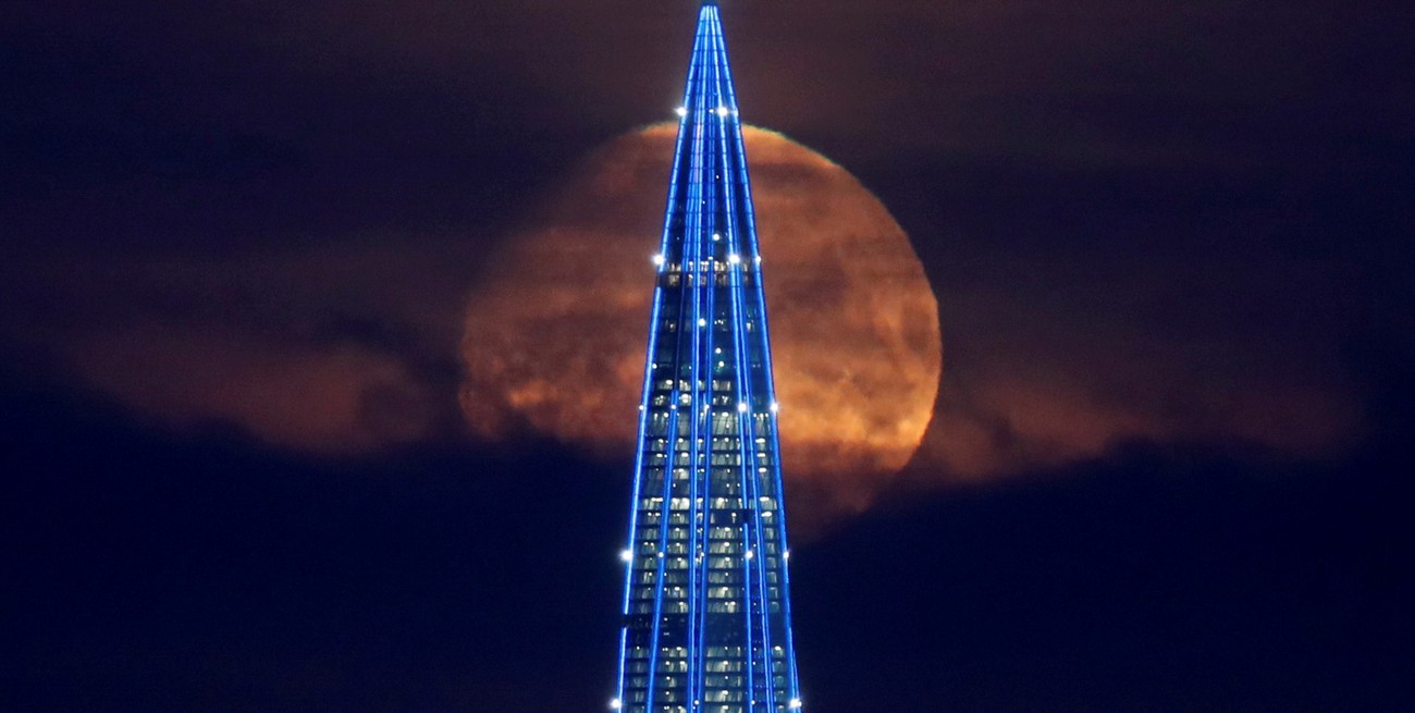 Rusia y China buscan construir una central nuclear en la Luna