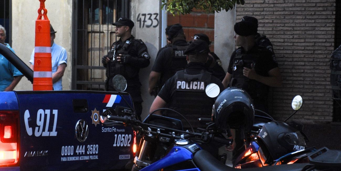 Imputaron a la detenida por descuartizar a su pareja y arrojar sus restos en la Plaza Escalante