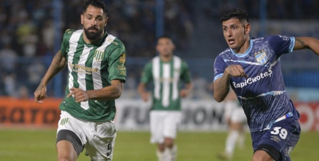 Banfield "le pasó por arriba" a Atlético Tucumán