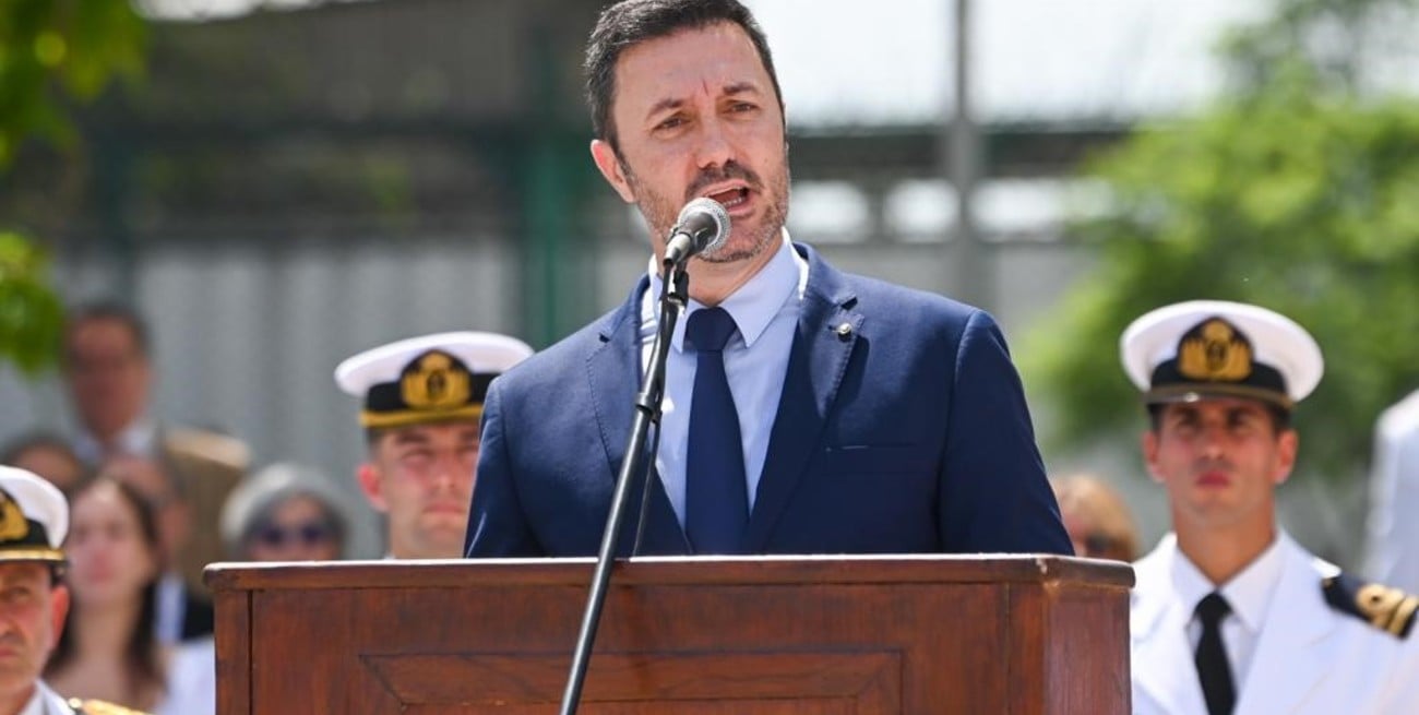 Luis Petri anunció que trabaja para que los Liceos Militares recuperen su esencia 