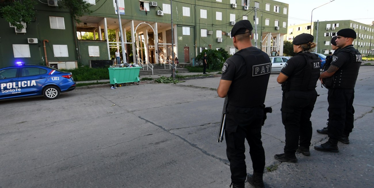 Otro joven fue herido en el Fonavi y tirotearon la casa del "Nano" Leiva