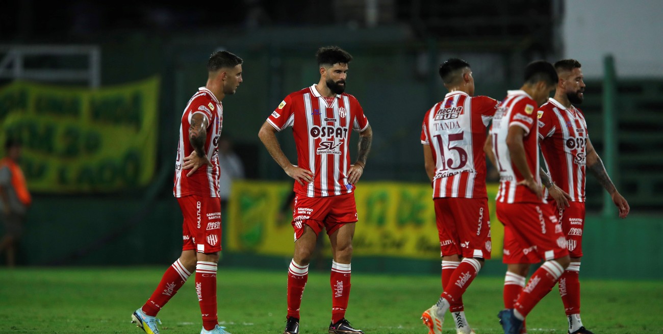 Defensa tuvo a "Uvita" y Unión se quedó sin defensa: derrota por 2 a 1 en Florencio Varela