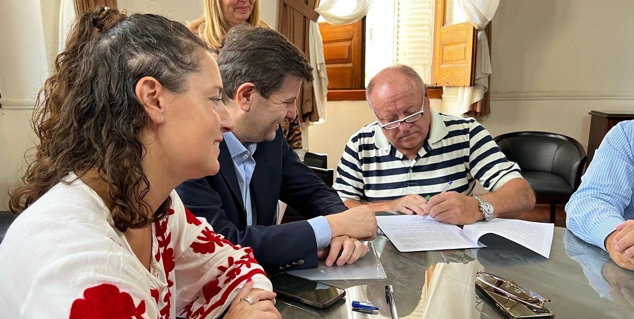 San Carlos Norte: firman convenio para obras de infraestructura en la zona urbana