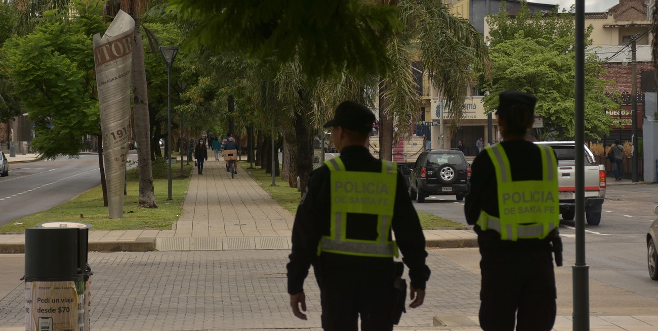 Punto por punto, cómo serán los patrullajes en binomios y el monitoreo cruzado en Santa Fe