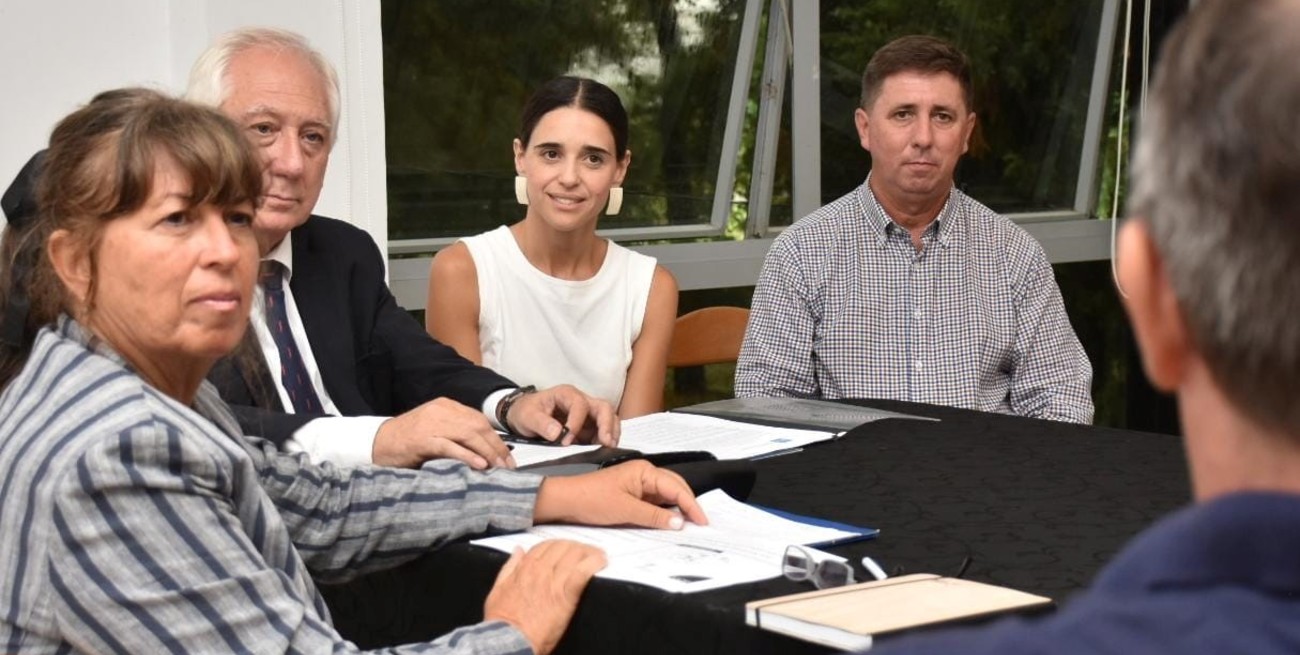 Firman acuerdo de colaboración para avanzar en proyectos sustentables para Las Colonias