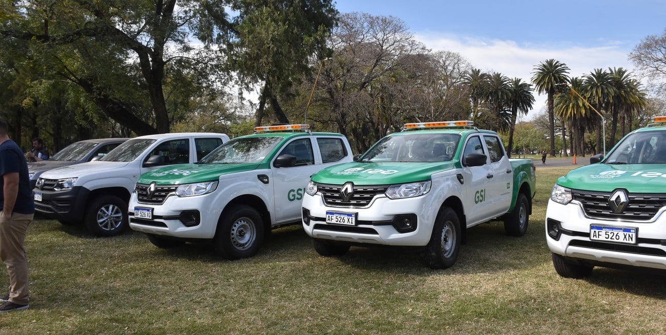 Santa Fe: sin licitación pública, el municipio compró siete camionetas por $ 230 millones