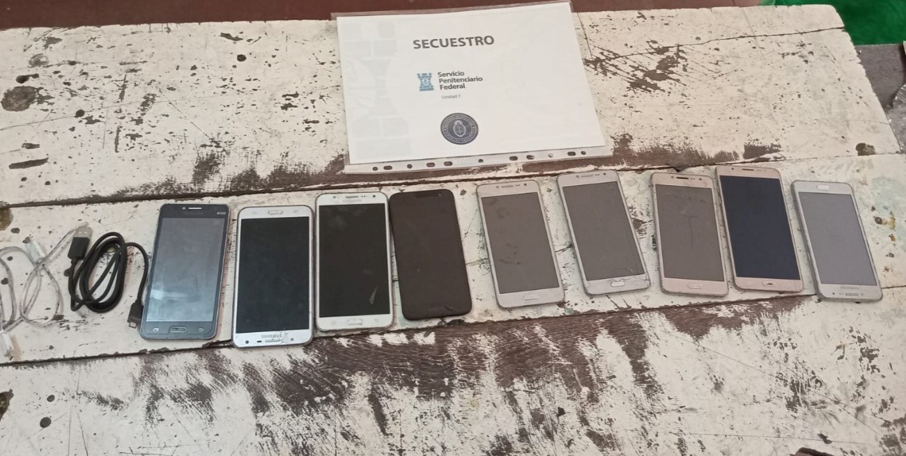 Secuestraron drogas y 12 celulares en la cárcel de Devoto