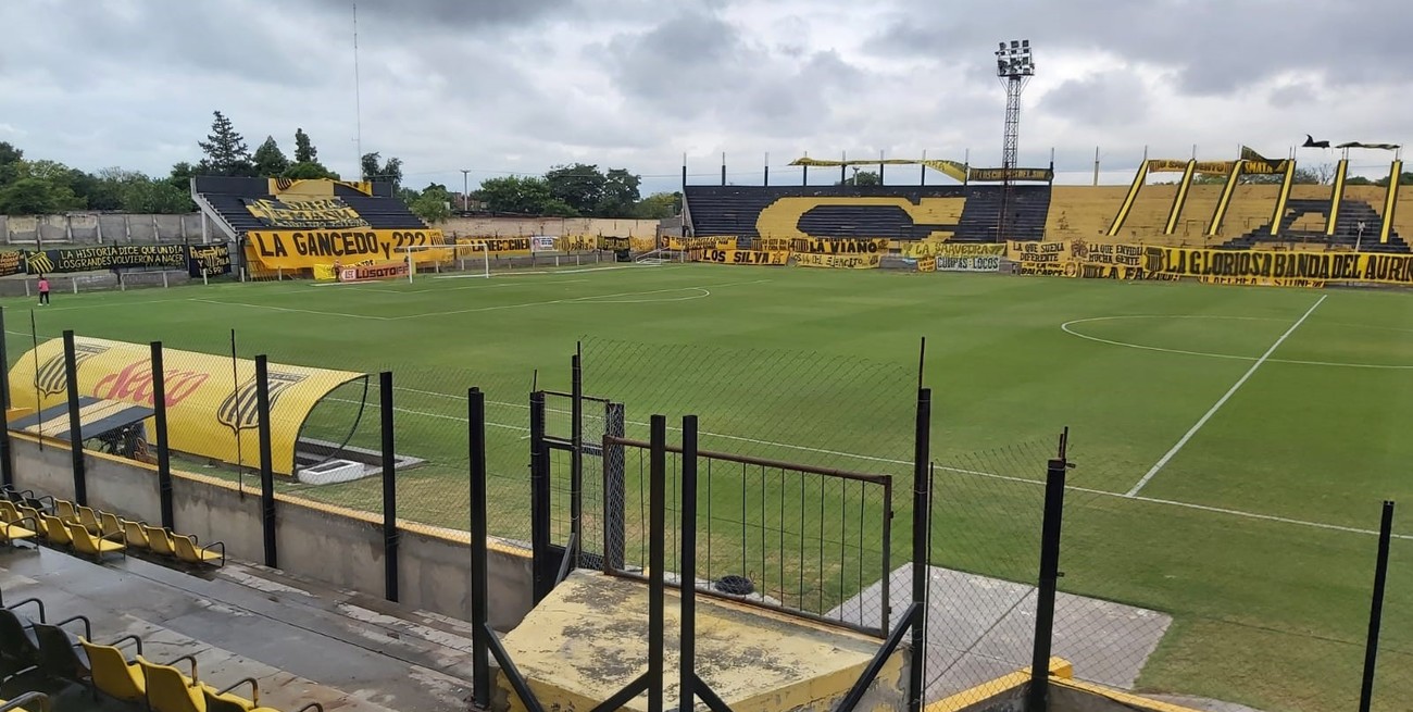 Apuntes en la "famosa" (y esta vez lluviosa) siesta santiagueña