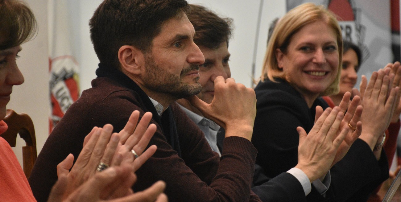 Plenario de Unidos a los 100 días de inicio de la gestión de Pullaro como gobernador de Santa Fe