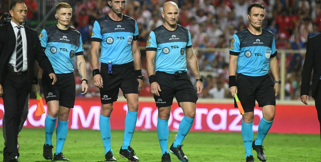 Arasa-Unión: "No podía terminar el partido con un pique..." (?)