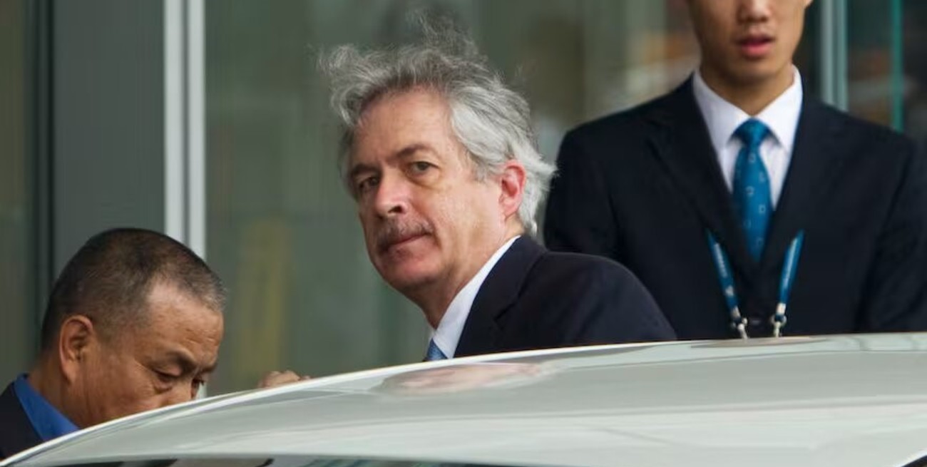 El jefe de la CIA estuvo reunido con el Jefe de Gabinete en la Casa Rosada