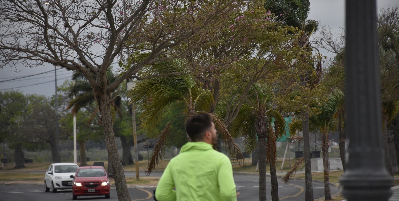 Llegó el otoño y bajó la temperatura en la ciudad de Santa Fe: el pronóstico