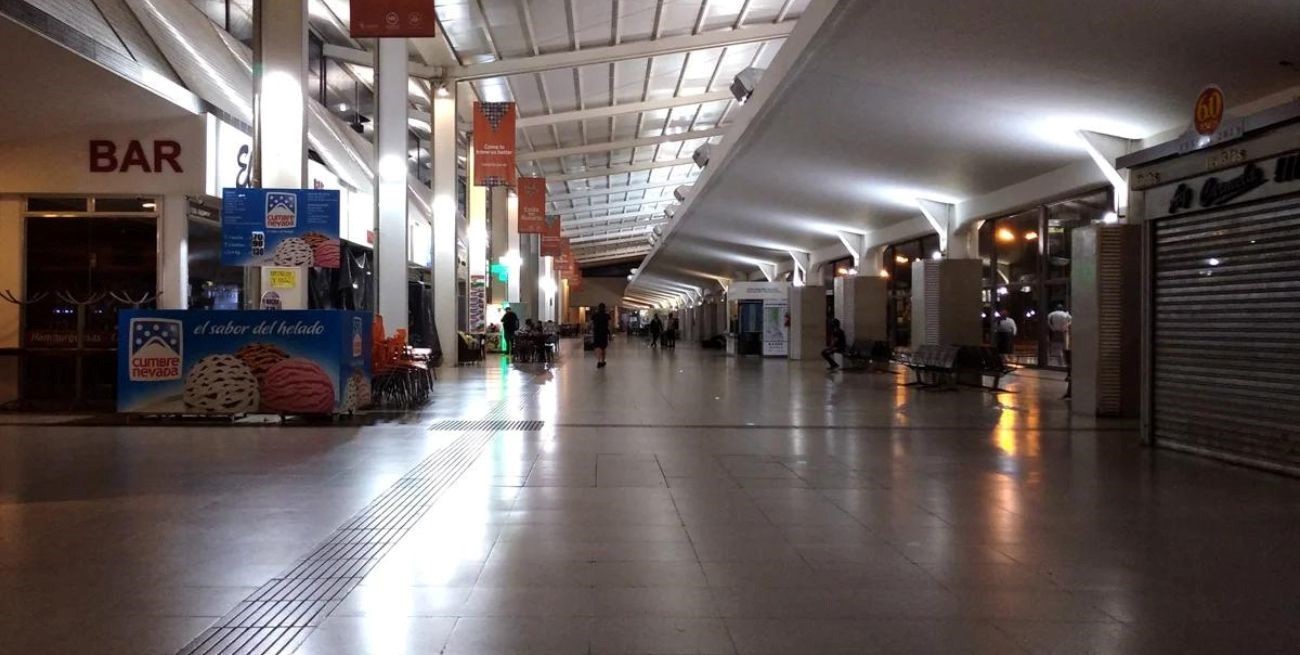 Refacción de la Terminal de Colectivos de Rosario, un proyecto que quedó en un mero anuncio