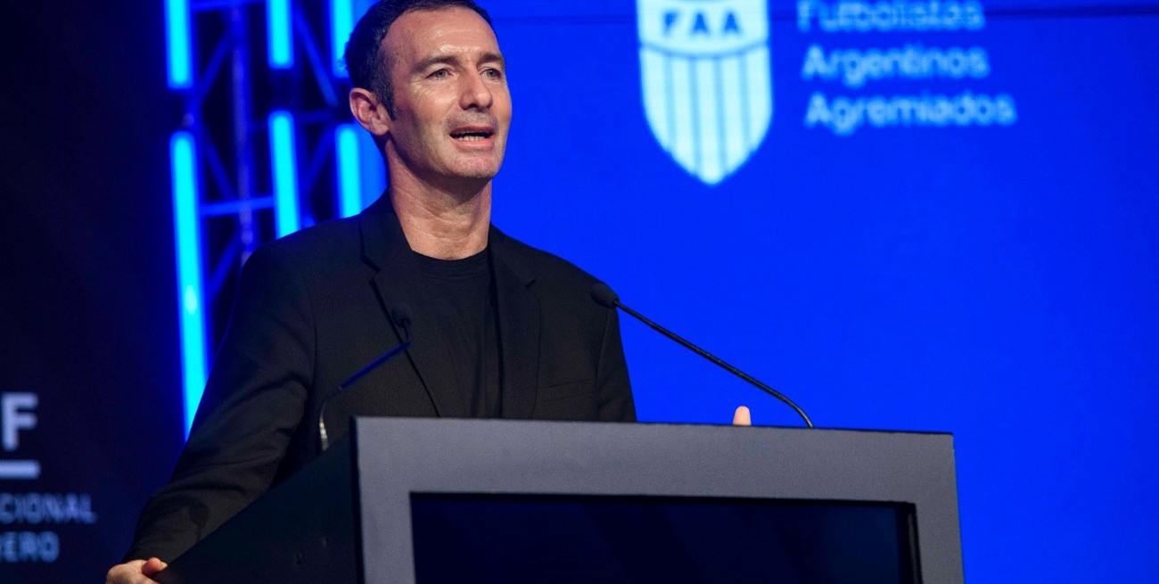 Burtovoy, del arco sabalero para atajar los problemas del fútbol