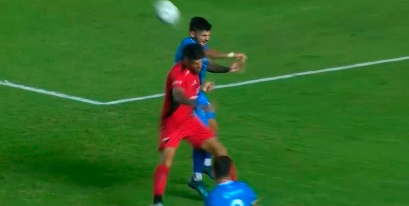 Video: así fue el golpe a Toledo que lo dejó con una fractura en el rostro