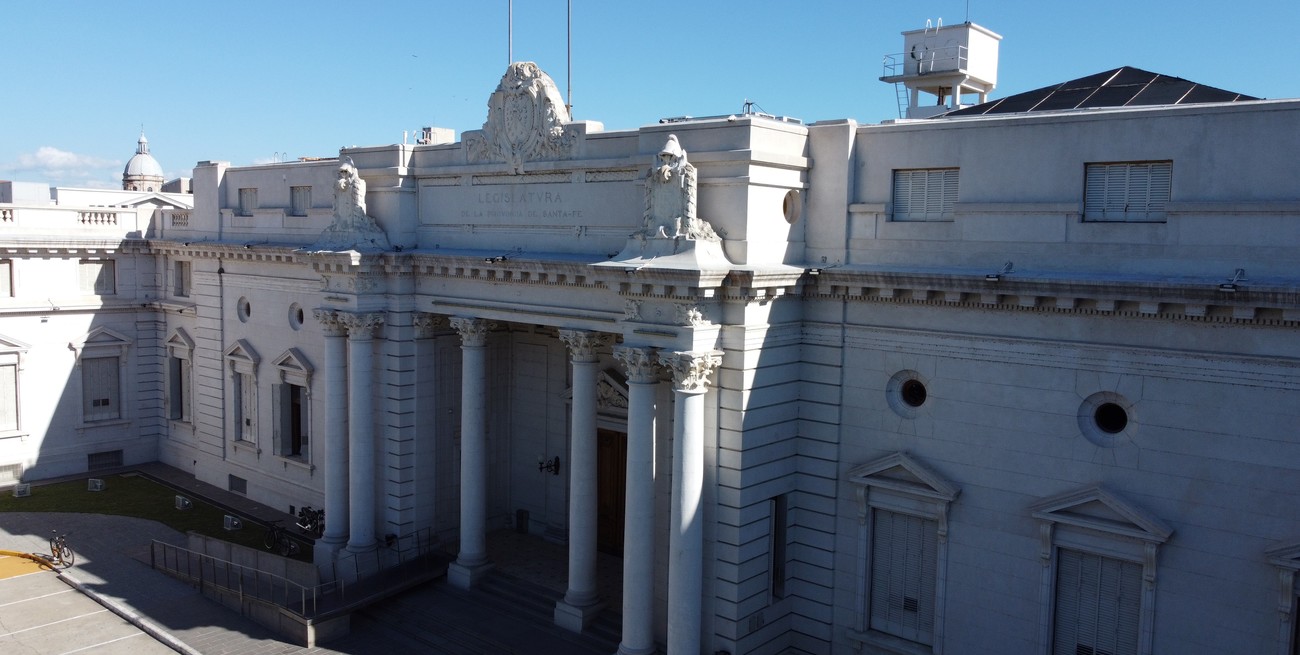 "Gobernanza", una palabra antigua para modernizar el Estado provincial santafesino 