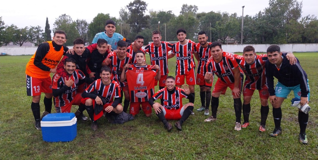 Liga Santafesina: jornada de goles y emoción bajo la lluvia