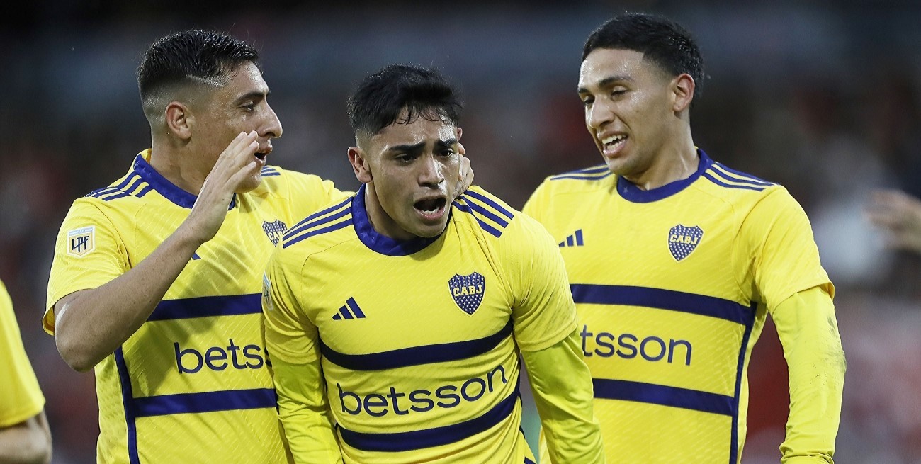 Boca le ganó a Newell’s y metió un pie en los playoffs 