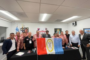 Marcelo Gilardoni recibió a Los Palmeras y El Litoral.