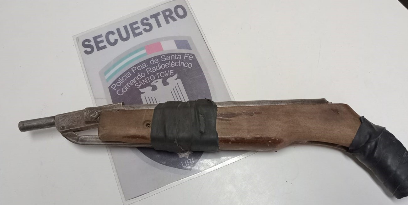 Un detenido y un prófugo: violenta pelea entre vecinos de Santo Tomé