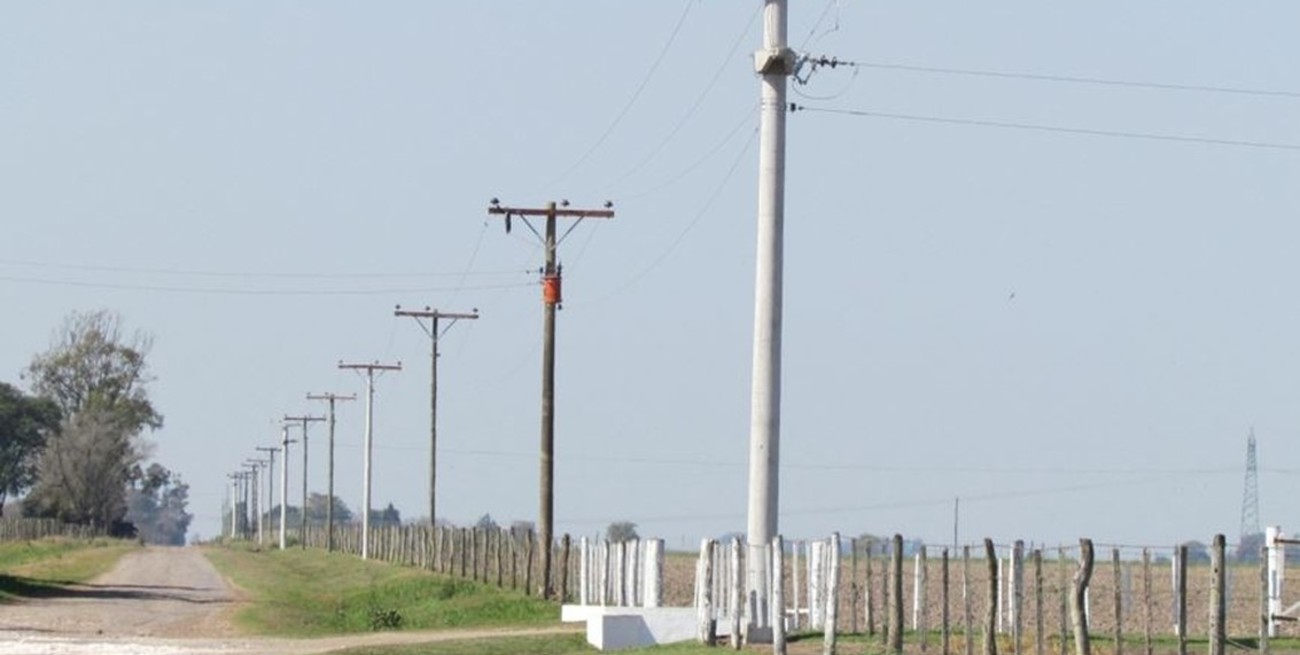 Provincia invierte más de $ 1.700 millones en electrificación rural en Las Colonias