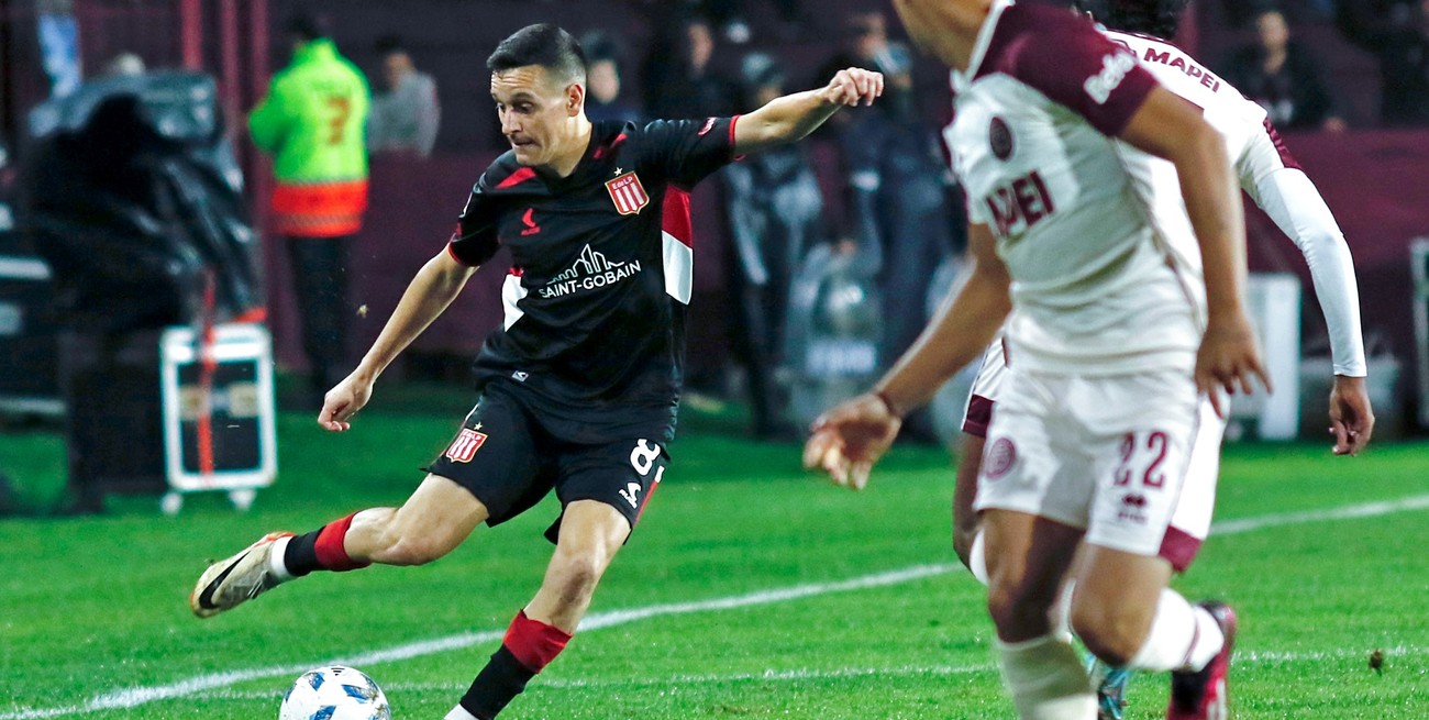 Estudiantes se lo dio vuelta a Lanús y avanzó a cuartos de final