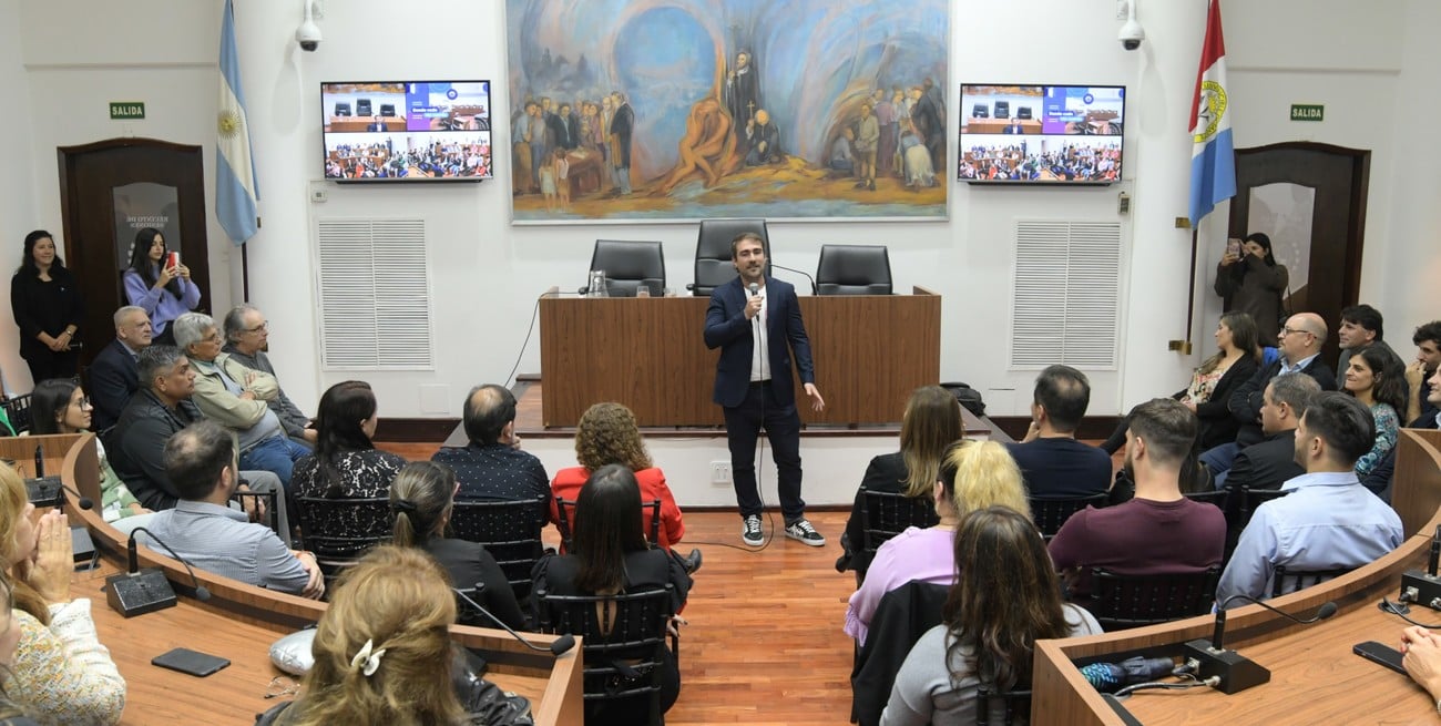 Un viaje relatado al "corazón histórico" del Concejo de Santa Fe, con anécdotas inéditas