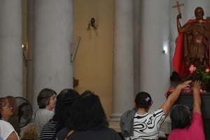 Un centenar de personas asistió durante todo el día. Créditos: Manuel Fabatia