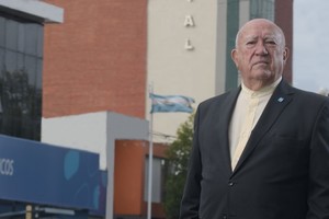 A través de su trabajo en la Mutual y su participación en la vida comunitaria, Sagardía siempre buscó  inspirar a otros a seguir su ejemplo de servicio y compromiso.  Foto: Flavio Raina - Mauricio Garín.